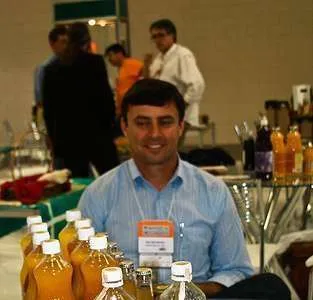 Novo Citrus e a bergamota orgânica “Pareci” Novo Citrus e a bergamota orgânica “Pareci”