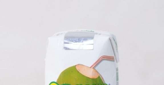 Primeira água de coco orgânica do Brasil