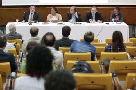 Patrus Ananias participa de Reunião da Comissão Nacional de Agroecologia e Produção Orgânica Patrus Ananias participa de Reunião da Comissão Nacional de Agroecologia e Produção Orgânica