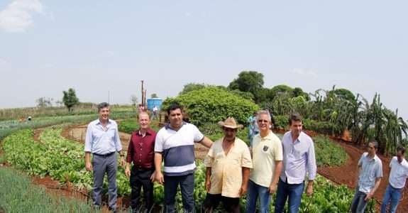 Hortas agroecológicas ajudam a mudar realidade da vida no campo