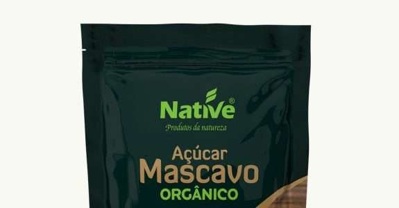 Açúcar mascavo orgânico em stand-up pouch