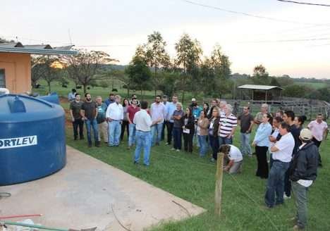 Curso de Pecuária Leiteira Orgânica destaca a importância da gestão da água Curso de Pecuária Leiteira Orgânica destaca a importância da gestão da água