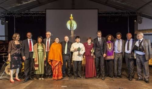Mayor Jun and Ana Primavesi Honored With One World Awards