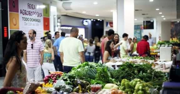 Feiras agroecológicas voltam a funcionar em shoppings do Espírito Santo