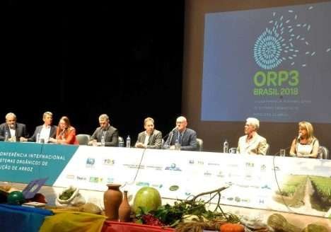 Aberta oficialmente a 3ª Conferência de Arroz Orgânico Aberta oficialmente a 3ª Conferência de Arroz Orgânico