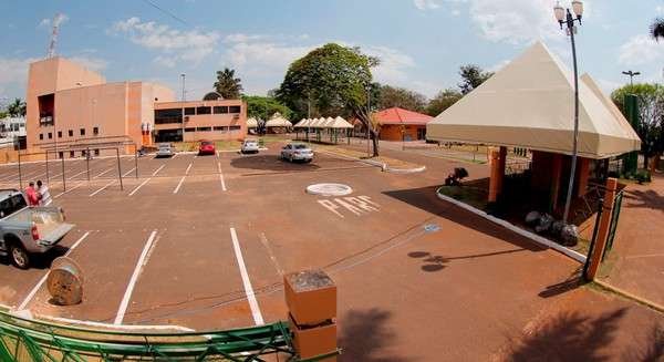Prefeitura prepara estacionamento interno no Parque dos Ipês para receber feira de orgânicos a partir desta terça – Foto: Chico Leite