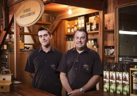 Empresa aposta na qualidade para popularizar cachaça gaúcha Empresa aposta na qualidade para popularizar cachaça gaúcha